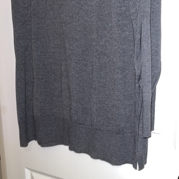 Maison Jules Women’s Crew Neck Sweater in Grey in size XL NWT - Picture 3 of 9